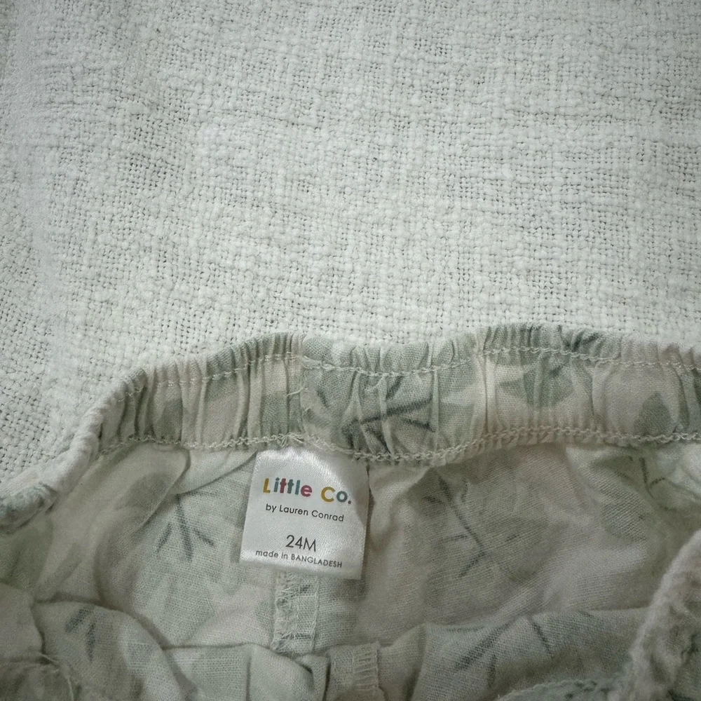 Children’s Shorts - Picture 3 of 3